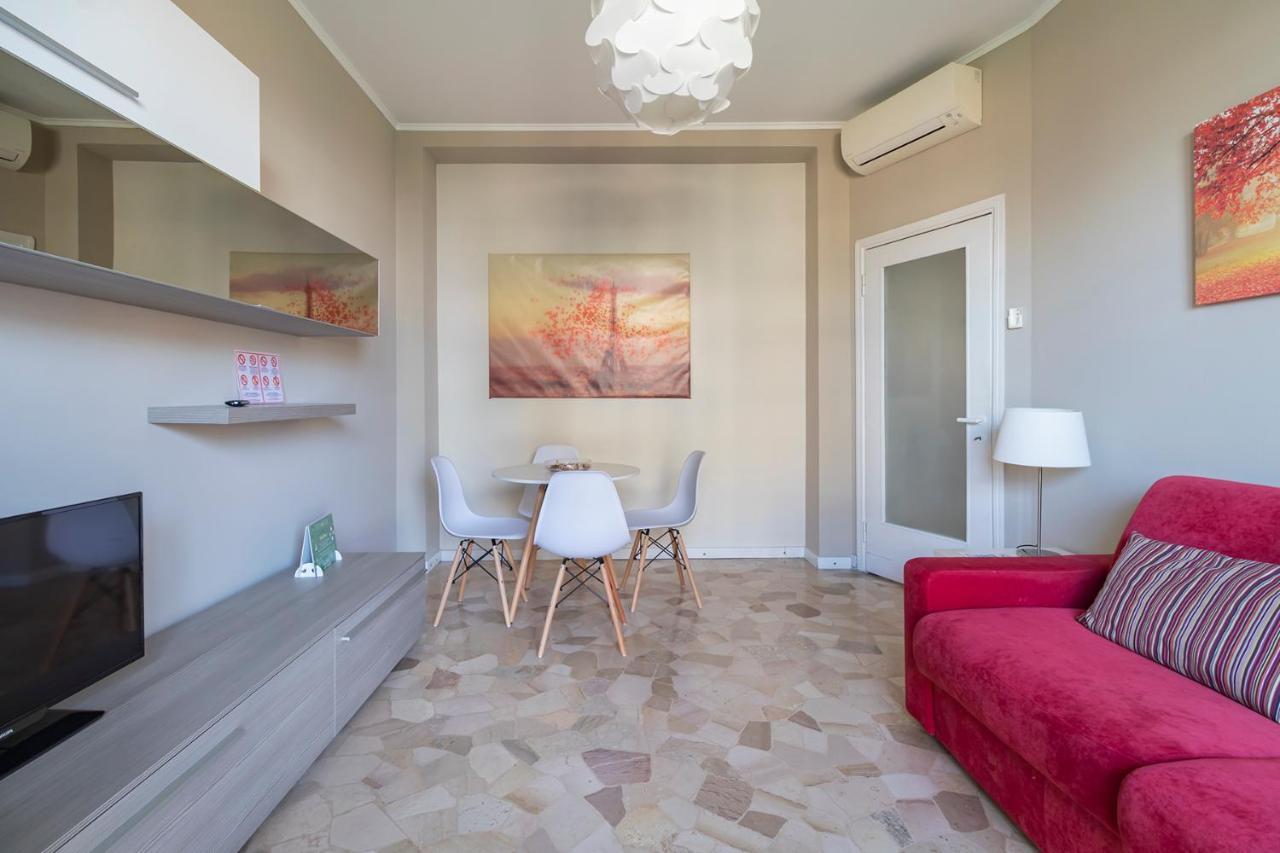דירות Altido Trendy Flat With Balcony, Easy Access To Milan Centre מראה חיצוני תמונה