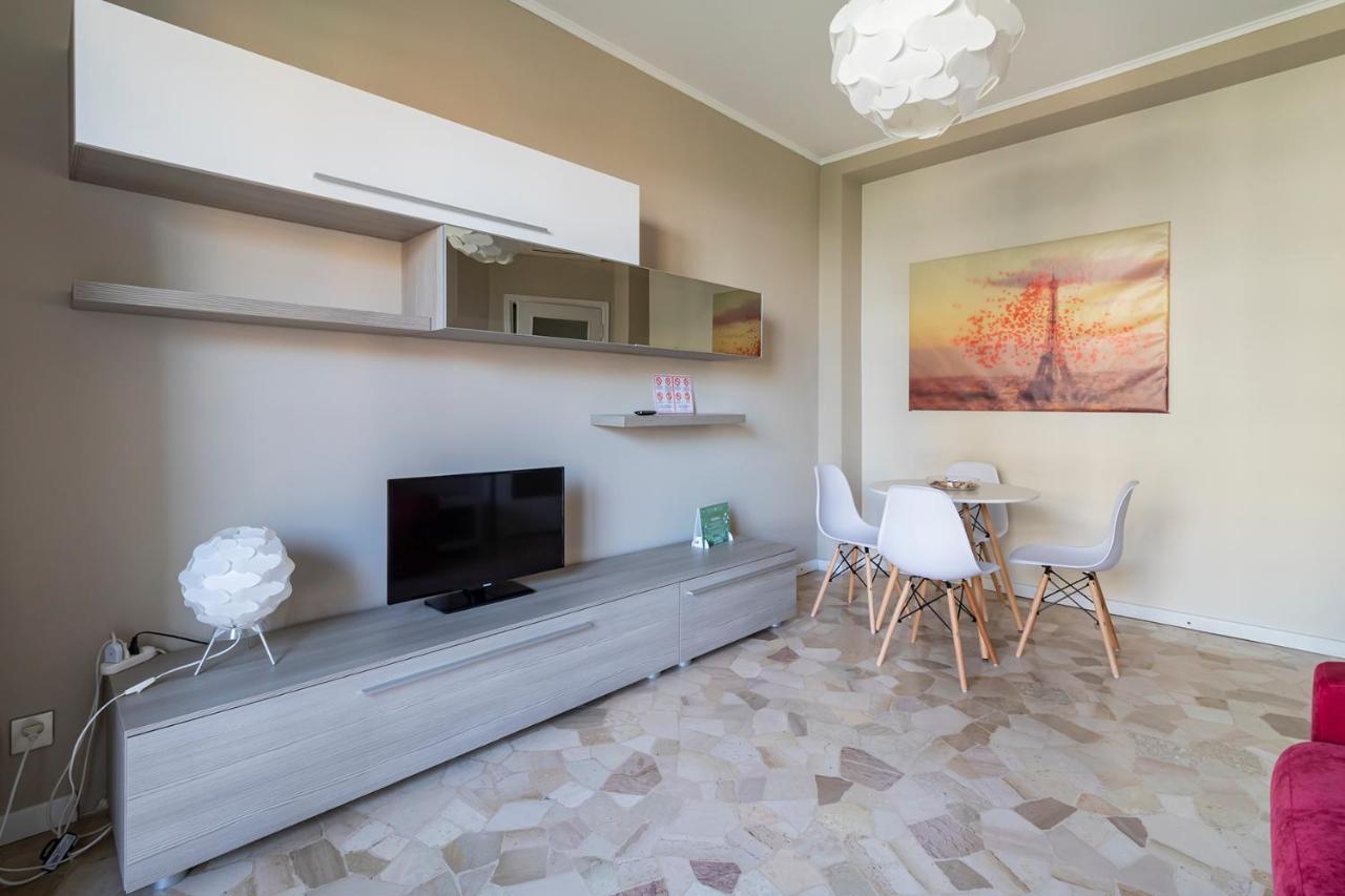 דירות Altido Trendy Flat With Balcony, Easy Access To Milan Centre מראה חיצוני תמונה